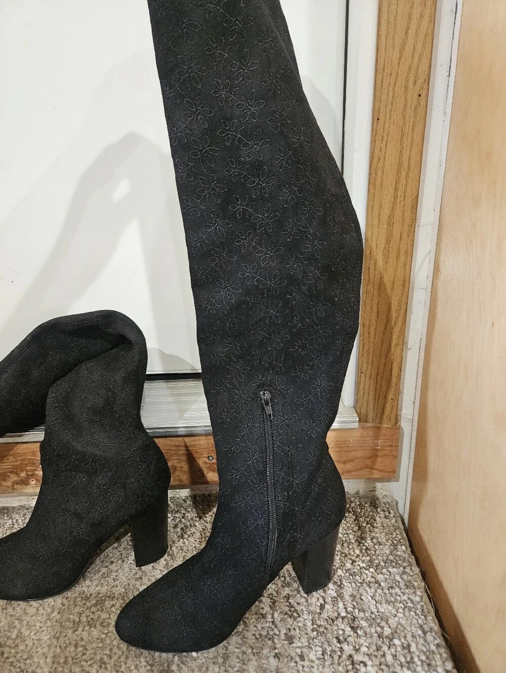 Mia Black Women's Over-the-Knee Suede Boots Size 8